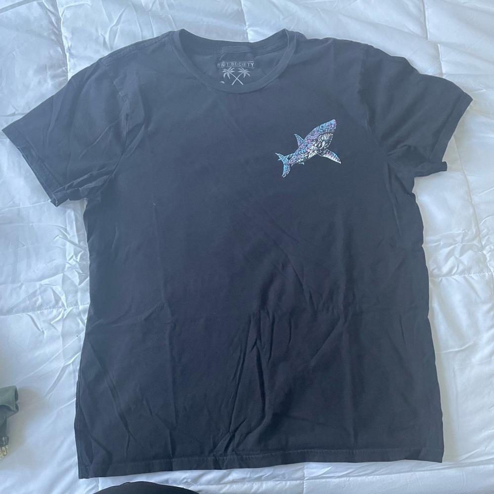 Riot Society Large Black Tee Shirt